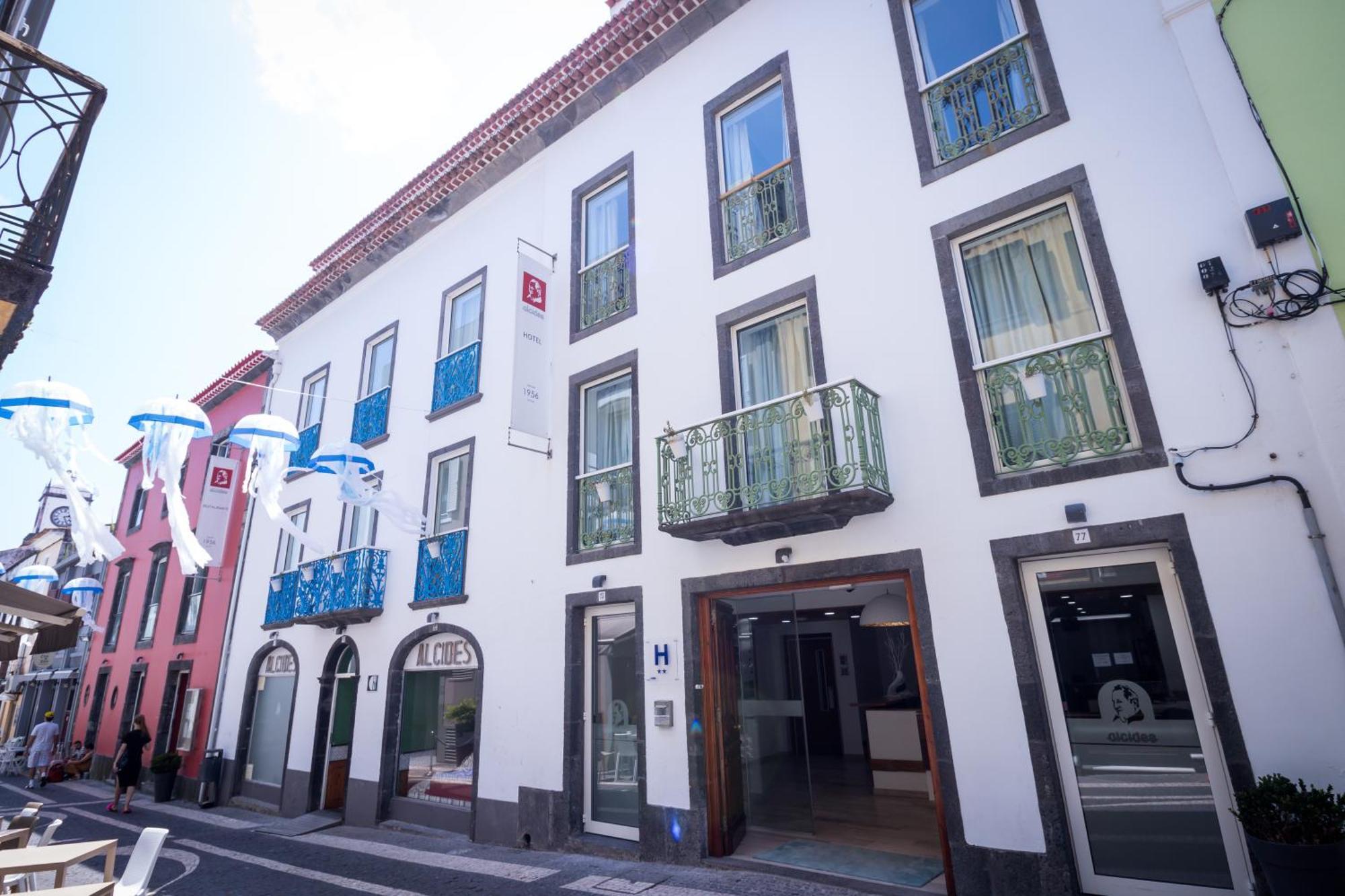 Hotel Alcides Πόντα Ντελγκάντα Εξωτερικό φωτογραφία