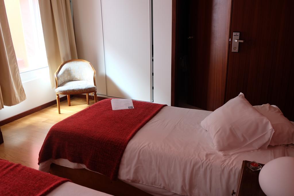 Hotel Alcides Πόντα Ντελγκάντα Εξωτερικό φωτογραφία