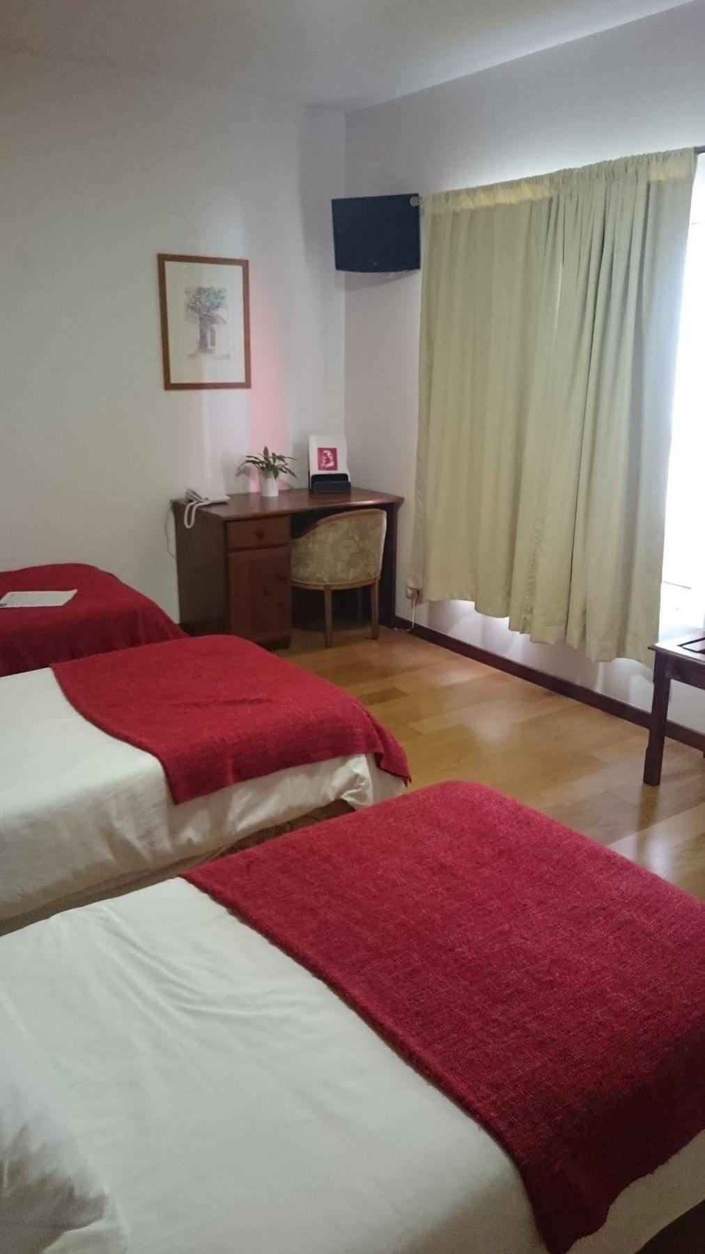Hotel Alcides Πόντα Ντελγκάντα Εξωτερικό φωτογραφία