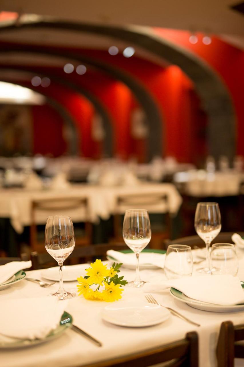 Hotel Alcides Πόντα Ντελγκάντα Εξωτερικό φωτογραφία